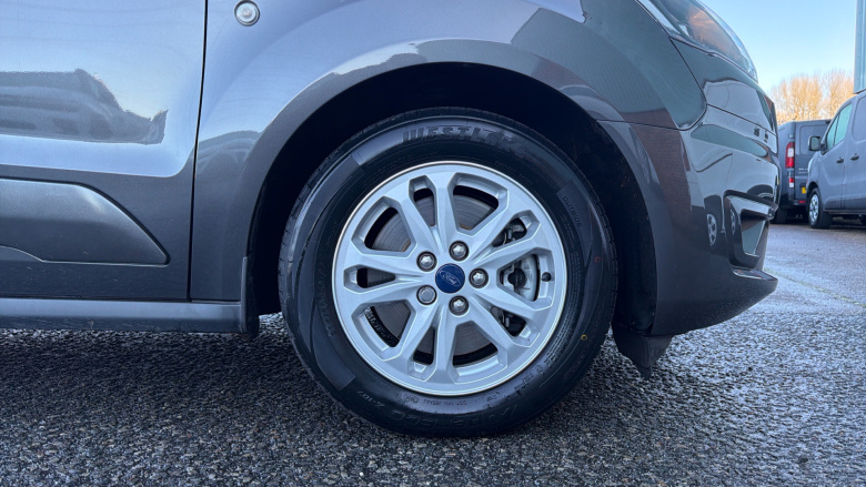 Ford Transit Connect 250 L2 Diesel 1.5 EcoBlue 100ps Limited Van